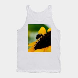 Bee silhouette Tank Top